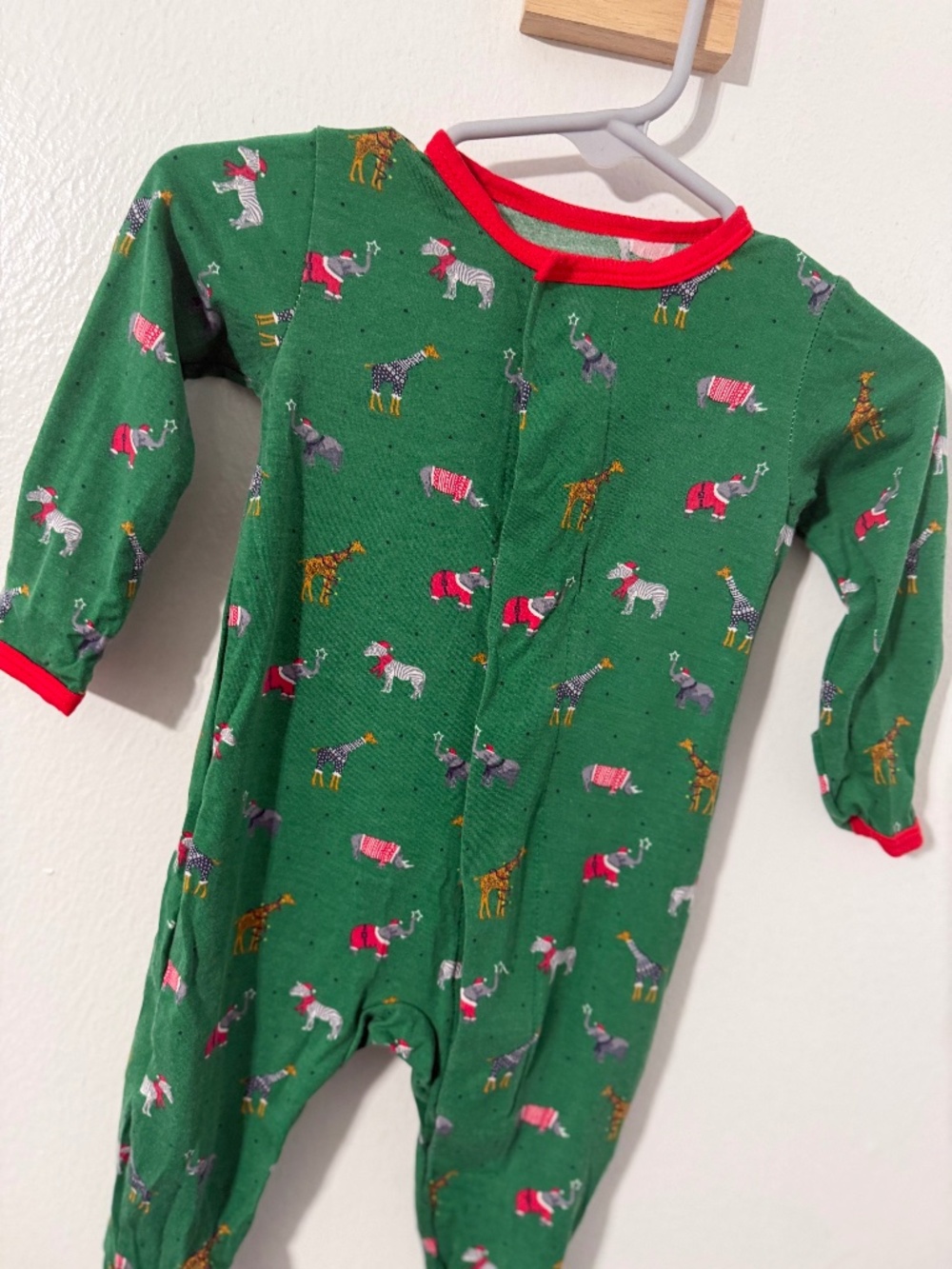 Magnetic Me Green Christmas Holiday Footie Zoo Animal Sweaters 0-3 Months Modal